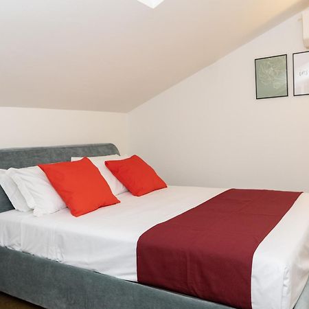 Disciplini Duplex Apartment Milano Eksteriør billede