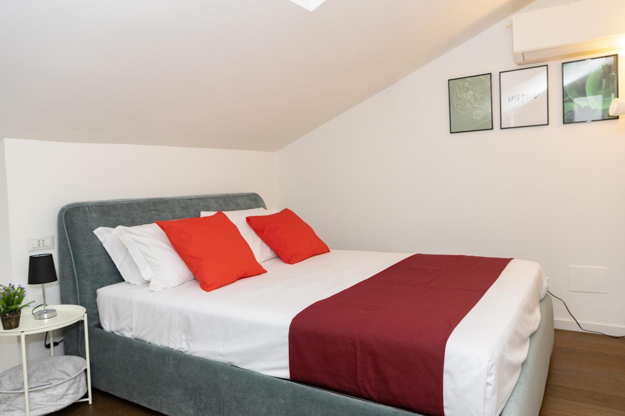 Disciplini Duplex Apartment Milano Eksteriør billede